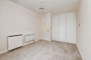 BEDROOM- click for photo gallery